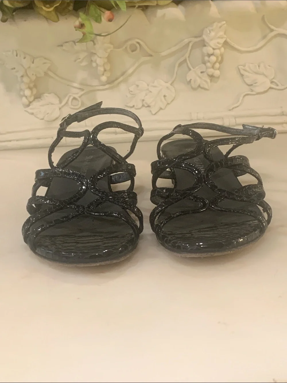 Stuart Weitzman black snake-embossed strappy low-wedge sandals Size 8